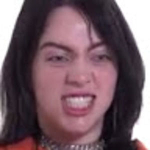 Meet your Posher, Kendra